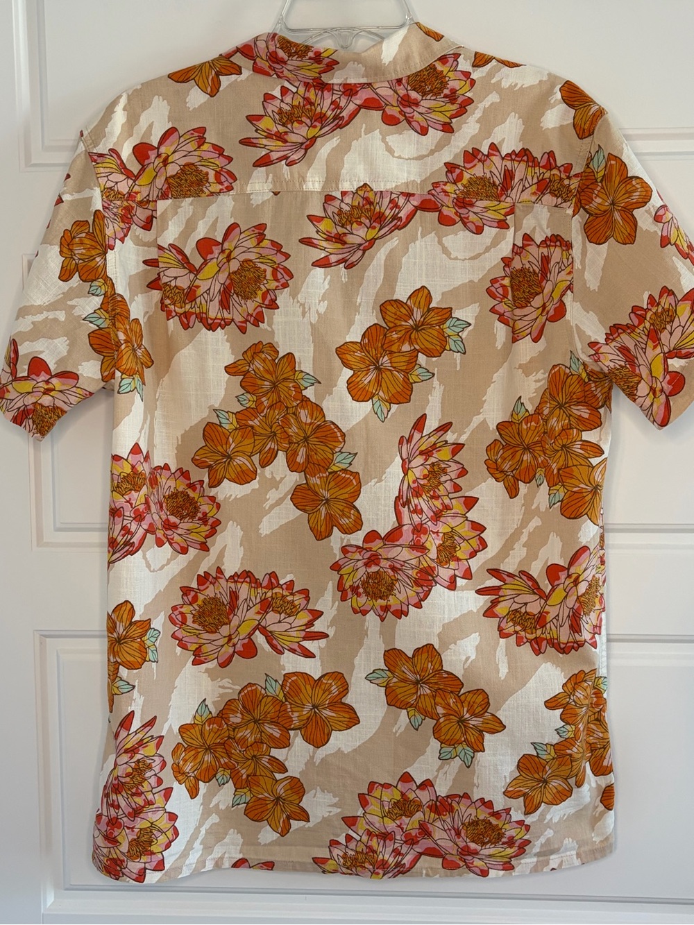 Reef Men’s Tafford Short Sleeve 1 Pocket Camp Shirt Button Up Cotton Size M - Picture 8 of 14